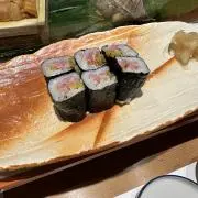 に。
