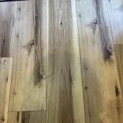 や