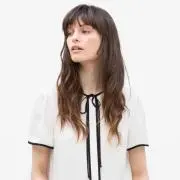 みな