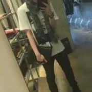 aktの画像
