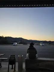ムフワフユデイエス