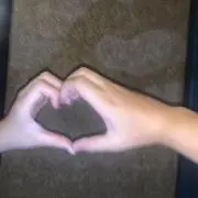 ななは