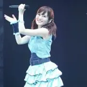 み