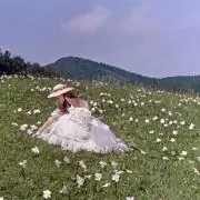 ホワイト