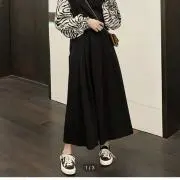 Hの画像