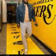 LeBron loveの画像