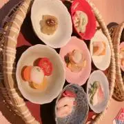 ででこ