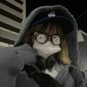 にこ