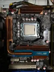 格安ゲーミングPC i7-3770 / R9 285 / 8GB 格安ゲーミングPC i7-3770 / R9 285 / 8GB - メルカリ
