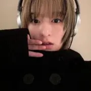 ^ ^