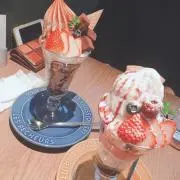 デコ氏