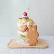 e v eの画像