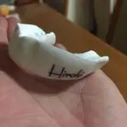 H Y