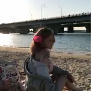 にこ