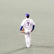 とも