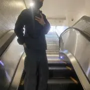 イス