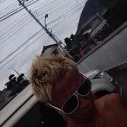 よろぴ