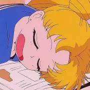 しふぉん