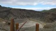 yの画像