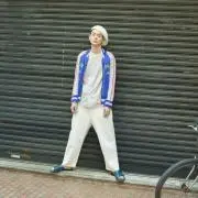 。