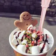 エレナの画像