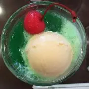 さきだ