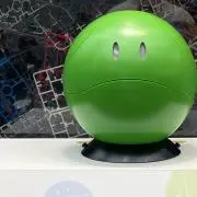 鉄血の金剛力士像