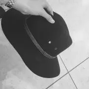 U ya