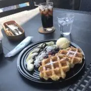 アヤニャ