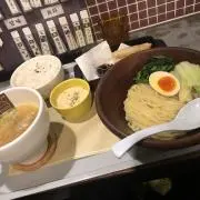 おしよ