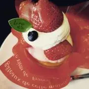 チロル