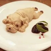 YY