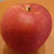 りんご(セール中)の画像