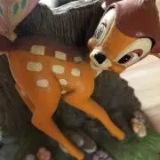 バンビの画像