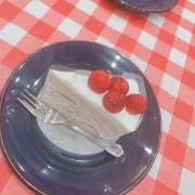と