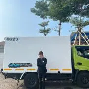 rYの画像