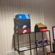 親友とスケボー極める漢の画像