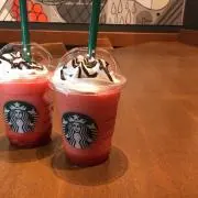 とも