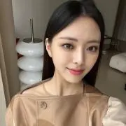 bの画像