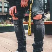 プロフ必須