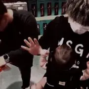 も