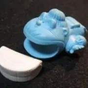 こういち
