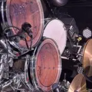 SU