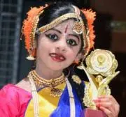春(indian dresses)の画像