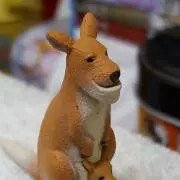 たうろす