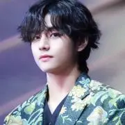 ユリナ
