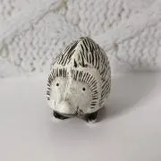 ★★★