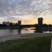 Hの画像