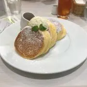 とも