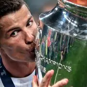 CR7